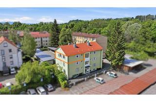 Wohnung kaufen in 88212 Ravensburg, Leerstehende 4-Zimmer-Wohnung mit Balkon und Carport in solidem 6-Familienhaus in Ravensburg!