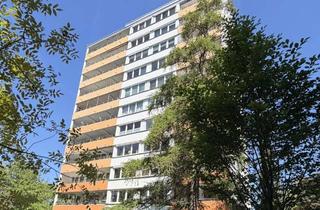 Wohnung kaufen in Johann-Strauss-Strasse, 82008 Unterhaching, GEFÄLLIGE GEPFLEGTE 3 ZIMMER WHG MIT GROSSEM BALKON UND BLICK INS GRÜNE