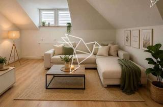 Wohnung kaufen in 58135 Haspe, GEPFLEGTE DACHGESCHOSSWOHNUNG MIT ALTBAUFLAIR ✨ 140 m² Wohnfläche mit zwei Stellplätzen in Hagen!