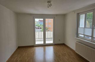 Wohnung mieten in Ulrichstr., 97074 Frauenland, 2-ZW mit großer Wohnküche und Balkon im unteren Frauenland!