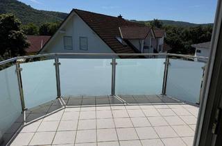 Wohnung mieten in Ulrich-Fabry-Straße 42, 55618 Simmertal, Wohnen mit Charakter: 2-Zimmer-Dachgeschosswohnung in Simmertal
