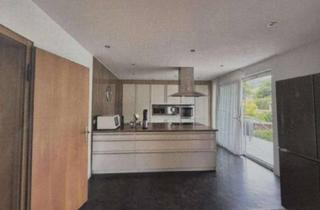 Wohnung mieten in 70734 Fellbach, Exklusive Lage|185qm familienfreundliche oder WG-geignete Maisonettenwohn.|6.5 Zi|2Bäder/WC|2Balkon