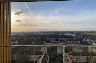 Wohnung mieten in Eschersheimer Straße 41, 12099 Neukölln (Neukölln), Lichtdurchflutetes Wohnen mit Weitblick: drei-Zimmer-Wohnung mit Balkon mit Balkon im 18 Stock