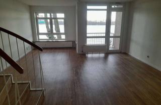 Wohnung mieten in Övelgönne 94b, 22605 Othmarschen, Övelgönne - neben der Himmelsleiter; 3 Zimmer Wohnung
