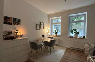 Wohnung mieten in Boettgerstraße 17, 45147 Holsterhausen, Schöne 1-Zimmer-Wohnung in Essen-Holsterhausen, Uniklinik fußläufig