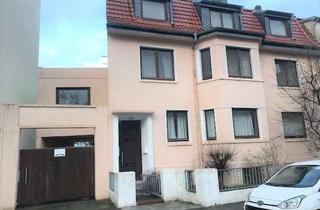 Wohnung mieten in Hannastraße 21, 27568 Mitte, Großzügige 4-Zimmer-Wohnung in ruhigem Haus in Bremerhaven-Mitte-Nord