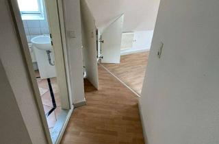 Wohnung mieten in Norderstraße 80, 24939 Altstadt, Gemütliche 1,5-Zimmer-Dachgeschosswohnung in der Norderstraße