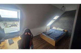 Wohnung mieten in Wöhlerstrasse 16a, 50823 Neuehrenfeld, 2-Zimmer-Dachgeschosswohnung in Köln-Neuehrenfeld