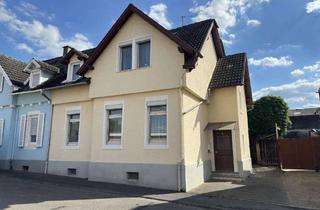 Doppelhaushälfte kaufen in 63897 Miltenberg, Charmante Doppelhaushälfte mit Geschichte und viel Potenzial