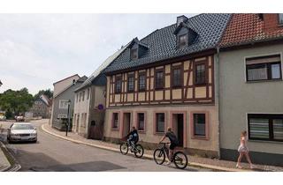 Haus kaufen in Altenburger Strasse, 09328 Lunzenau, Kauf / Mietkauf o. Tausch - Haus mit Potential, ren. bedürftig