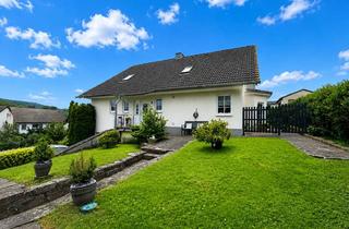Einfamilienhaus kaufen in 34396 Liebenau, Elegantes Einfamilienhaus mit schönem Garten & durchdachter Raumaufteilung in Liebenau-Niedermeiser!