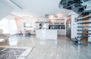 Wohnung kaufen in 75328 Schömberg, Exklusive 4-Zimmer-Maisonettewohnung mit zwei Balkonen