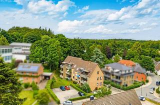 Wohnung kaufen in 24960 Glücksburg, Mitten in Glücksburg: Modernisierte 2-Zimmer-Wohnung mit Balkon, Stellplatz und Keller