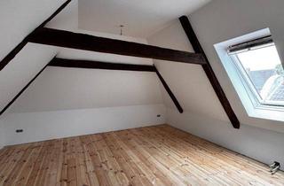 Lofts mieten in 49610 Quakenbrück, Loftflair auf zwei Ebenen – kernsanierte Maisonette mit Charakter im Zentrum