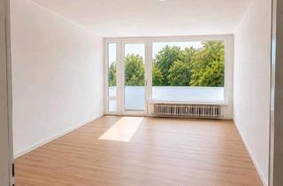 Wohnung kaufen in 80992 München, München - Helle sanierte 3-Zimmer-Wohnung mit 2 Balkonen in München-Moosach