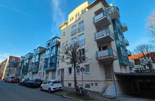 Wohnung kaufen in 07743 Jena, Jena - 2-Zimmerwohnung mit Südbalkon und TG-Platz, unweit der Universitä