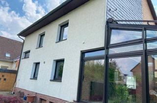 Einfamilienhaus kaufen in 31515 Wunstorf, Wunstorf - Freistehendes Einfamilienhaus mit Zweifamilienhaus-Charakter