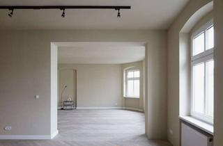 Wohnung kaufen in Rheinsbergerstrasse, 10115 Mitte, Preis gesenkt! Stilvoll saniertes Altbau-Zuhause in Berlin-Mitte