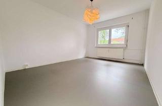 Wohnung kaufen in Neubrandenburger Straße 68, 13059 Neu-Hohenschönhausen, 2 Zimmer Hochpaterre-Wohnung im urbanen Lichtenberg