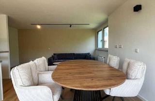 Wohnung kaufen in Winzererstraße 180, 80796 Schwabing-West, Vollsaniertes Design-Apartment mit Parkzugang am Olympiapark, Klimaanlage, Barrierearm