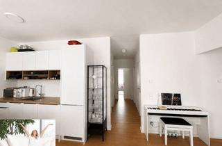 Wohnung kaufen in Beuthstraße 14, 10117 Mitte, 3.5 Room Sunny Apartment with Balcony