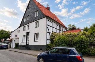 Wohnung kaufen in 58642 Iserlohn, Wohnen mit Geschichte – charmante 5-Zimmer-Wohnung im Herzen von Letmathe