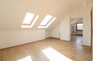 Wohnung kaufen in 60389 Seckbach, 1-Zimmer Dachgeschosswohnung in Top lage Seckbachs