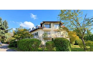 Wohnung kaufen in 01445 Radebeul, Helle DG-Wohnung mit Balkon & Weinbergblick in ruhiger Lage - hochwertig renoviert