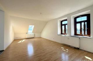 Wohnung kaufen in 83059 Kolbermoor, Wohnen im historischen Tonwerk - großzügige 4 Zimmer-Dachgeschoss-Wohnung mit Bergblick