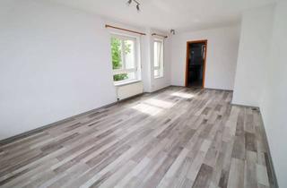 Wohnung kaufen in 74232 Abstatt, 2-Zimmerwohnung mit Südbalkon, Tageslichtbad + PKW-Außenstellplatz