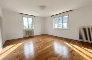 Wohnung mieten in 96465 Neustadt, Großzügige 5-Zimmer-Wohnung mit Balkon und Garage in Neustadt!