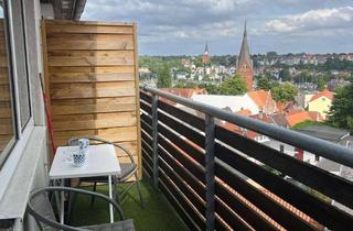 Wohnung mieten in Marienstraße 54, 24937 Altstadt, Gemütliche 2-Zimmer-Dachgeschosswohnung mit Balkon