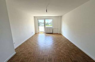Wohnung mieten in Fritz-Koelle-Straße 18, 86161 Herrenbach, Schöne helle 3-Zimmer-Wohnung mit Balkon zu vermieten