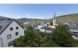 Wohnung mieten in Simmerner Straße 18, 56154 Boppard, helle, frisch renovierte 2 ZKBWC in Bopparder Stadtvilla
