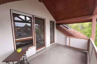 Wohnung mieten in Paul-Ehrlich-Straße, 01705 Freital, 3-Zimmer DG-Wohnung 70m² mit eigenem Dachboden, Balkon, Tiefgarage ab 01.10.2026 zu vermieten
