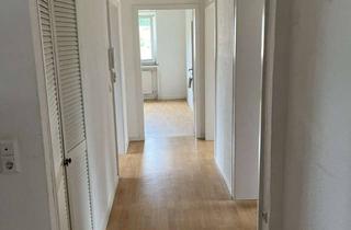 Wohnung mieten in Pfordtgasse, 36088 Hünfeld, Freundliche 4,5-Zimmer-Wohnung mit Einbauküche in Hünfeld
