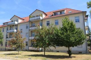 Wohnung mieten in Am Michaelisholz, 06618 Naumburg, Geräumige 2-Raum Wohnung mit offener Küche, Balkon und Fahrstuhl Am Michaelisholz 3