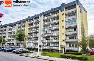 Wohnung mieten in 17033 Neubrandenburg, MIT BALKON UND KELLERRAUM: RENOVIERTE UND HELLE DREI-RAUM-WOHNUNG