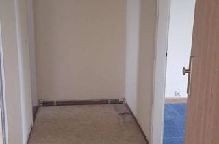 Wohnung mieten in Schulstraße, 06785 Vockerode, Zwei Zimmer in Vockerode: Praktisch geschnittene Wohnung