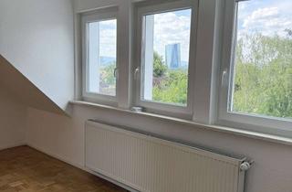Wohnung mieten in Goldbergweg 62, 60599 Oberrad, Viel Platz für den Alltag: 4-Zimmer-Wohnung in Frankfurt-Oberrad