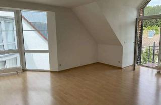 Wohnung mieten in Böhmerwaldstraße 1/2, 74821 Mosbach, Modernisierte 1-Zimmer-Wohnung mit Balkon, Einbauküche und Garage in Mosbach