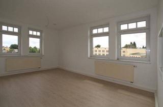 Wohnung mieten in Chemnitzer Straße 47, 09405 Gornau, Schöne helle Wohnung mit Dusche und Wanne...