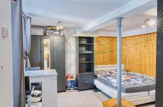 Wohnung mieten in 07768 Kahla, RESERVIERT: 1-Raum-Wohnung mit Traumblick mitten in Kahlas Altstadt