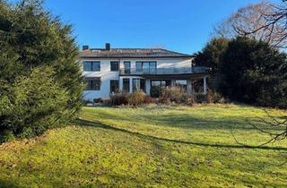 Villa kaufen in 37083 Göttingen, Exklusive Unternehmervilla auf traumhaftem Grundstück in bester Lage von Göttingen-Geismar