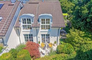 Doppelhaushälfte kaufen in 85579 Neubiberg, Traumhafte Doppelhaushälfte mit uneinsehbarem Garten, Kamin & Sauna