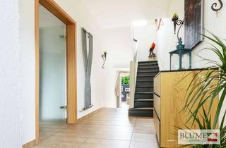Doppelhaushälfte kaufen in 44581 Castrop-Rauxel, Angenehm ruhig in Ickern: Modernisierte Doppelhaushälfte mit sonniger Terrasse!