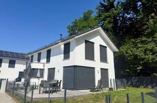 Einfamilienhaus kaufen in Garchinger Straße 38 a, 85737 Ismaning, Eine Rarität in IsmaningFreistehendes Einfamilienhaus in Bestlage