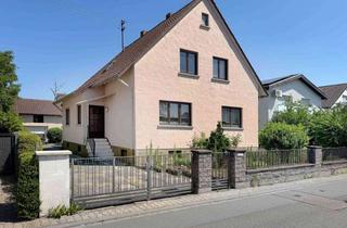 Einfamilienhaus kaufen in 69190 Walldorf, Freistehendes Einfamilienhaus mit großem Grundstück in begehrter Wohnlage von Walldorf