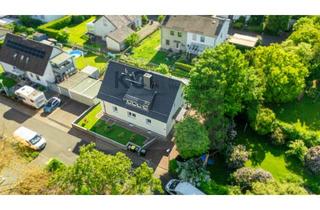 Haus kaufen in 34130 Kirchditmold, Seltene Gelegenheit - Bezugsfreies Zweifamilienhaus in begehrter Lage von Kirchditmold – sofort einz