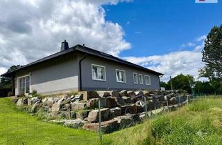 Einfamilienhaus kaufen in 09481 Elterlein, Einfamilienhaus im Bungalow-Stil: 230 m² Wohnfläche, Kamin, Büro & Garage in Elterlein (Erzgebirge)